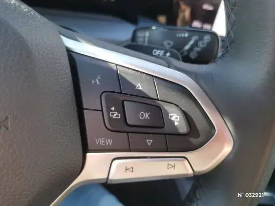 VOLKSWAGEN GOLF V - voiture d'occasion - Photo 21