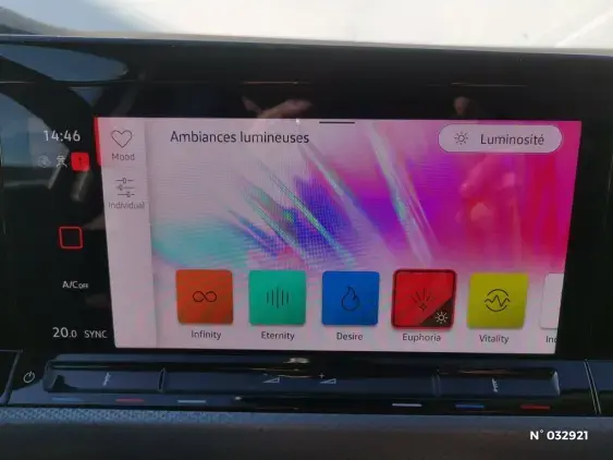 VOLKSWAGEN GOLF V - voiture d'occasion - Photo 24