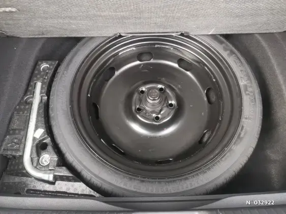 VOLKSWAGEN GOLF V - voiture d'occasion - Photo 2