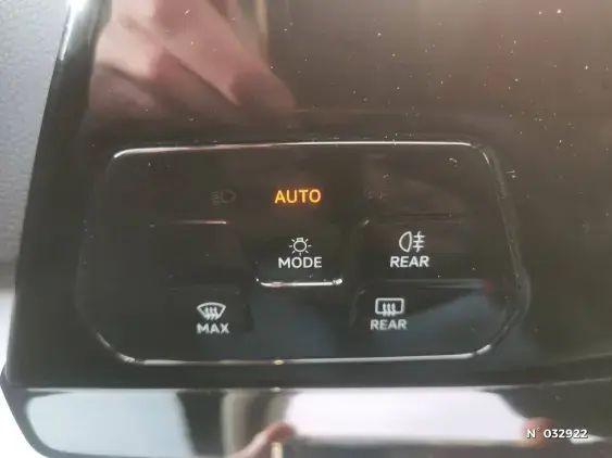 VOLKSWAGEN GOLF V - voiture d'occasion - Photo 7