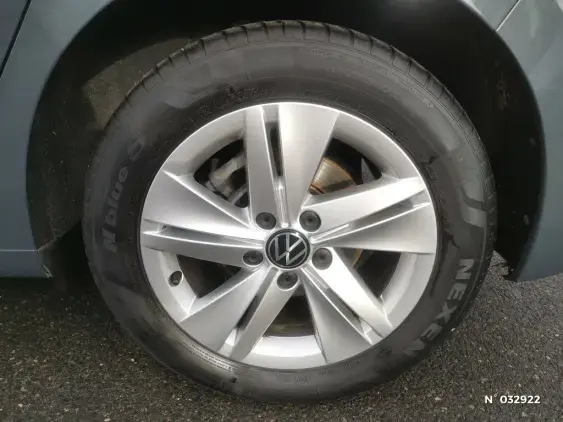 VOLKSWAGEN GOLF V - voiture d'occasion - Photo 30