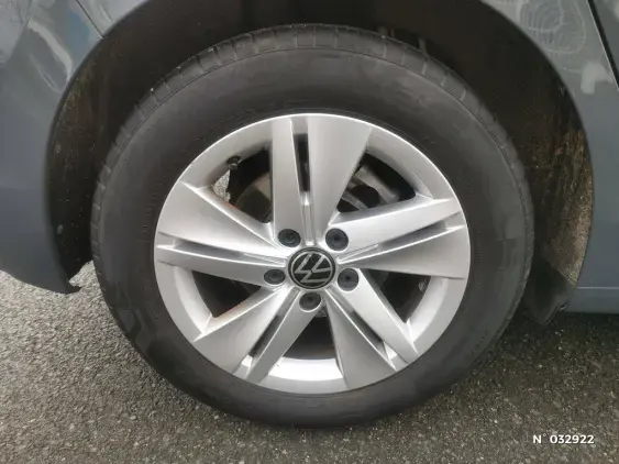 VOLKSWAGEN GOLF V - voiture d'occasion - Photo 33