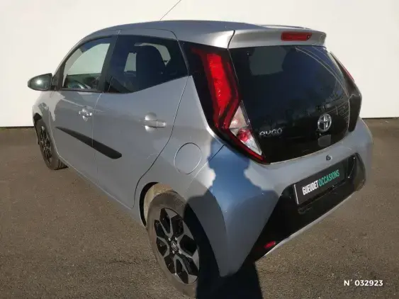 TOYOTA AYGO II - voiture d'occasion - Photo 4