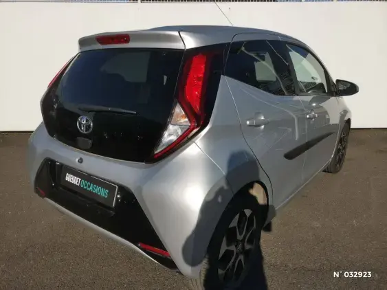 TOYOTA AYGO II - voiture d'occasion - Photo 10