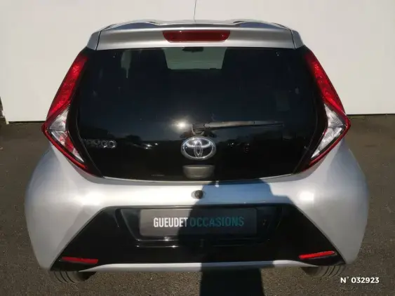 TOYOTA AYGO II - voiture d'occasion - Photo 11