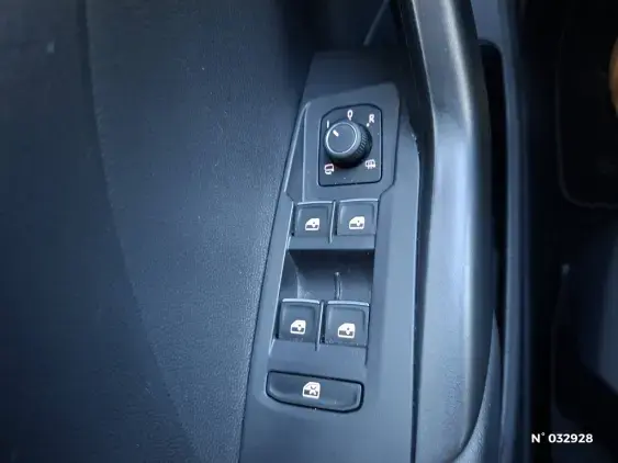 VOLKSWAGEN T-CROSS - voiture d'occasion - Photo 21