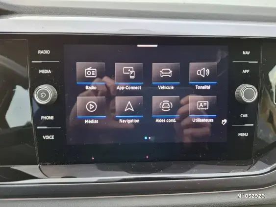 VOLKSWAGEN POLO V - voiture d'occasion - Photo 23