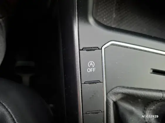 VOLKSWAGEN POLO V - voiture d'occasion - Photo 28