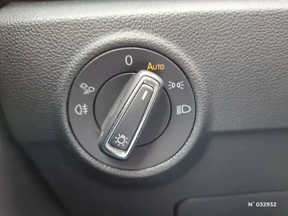 VOLKSWAGEN T-ROC II - voiture d'occasion - Photo 7