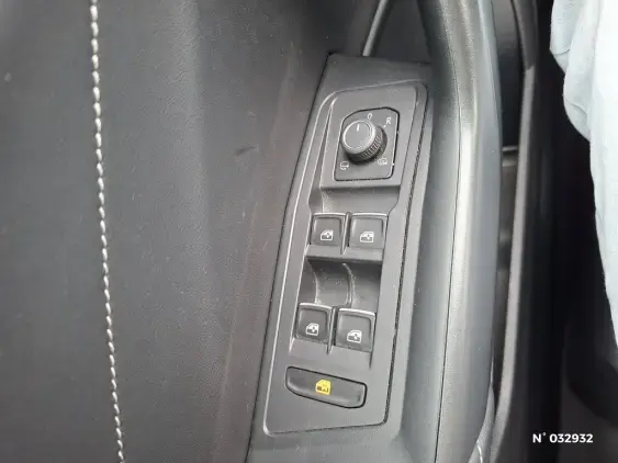 VOLKSWAGEN T-ROC II - voiture d'occasion - Photo 15