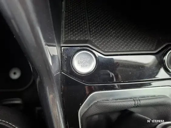 VOLKSWAGEN T-ROC II - voiture d'occasion - Photo 19