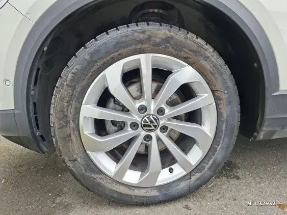 VOLKSWAGEN T-ROC II - voiture d'occasion - Photo 25