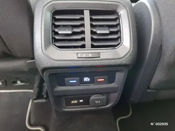 VOLKSWAGEN TIGUAN III - voiture d'occasion - Photo 14