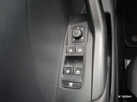 VOLKSWAGEN T-CROSS - voiture d'occasion - Photo 21