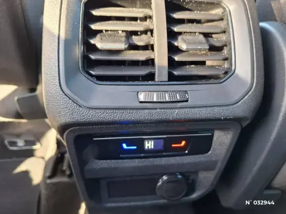VOLKSWAGEN TIGUAN III - voiture d'occasion - Photo 14