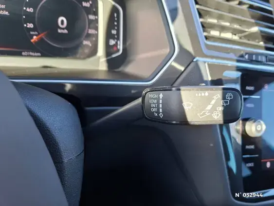 VOLKSWAGEN TIGUAN III - voiture d'occasion - Photo 18