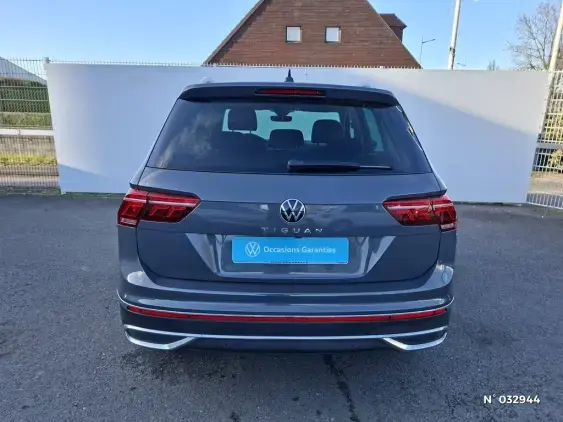 VOLKSWAGEN TIGUAN III - voiture d'occasion - Photo 11
