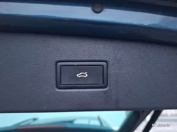 VOLKSWAGEN TIGUAN III - voiture d'occasion - Photo 8