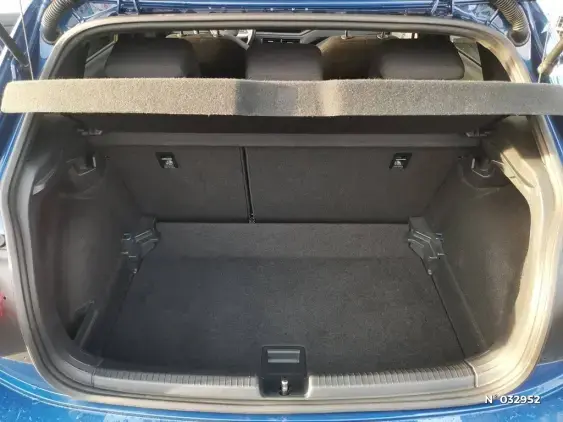 VOLKSWAGEN POLO V - voiture d'occasion - Photo 5