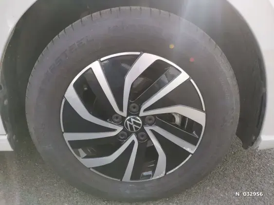 VOLKSWAGEN POLO V - voiture d'occasion - Photo 27