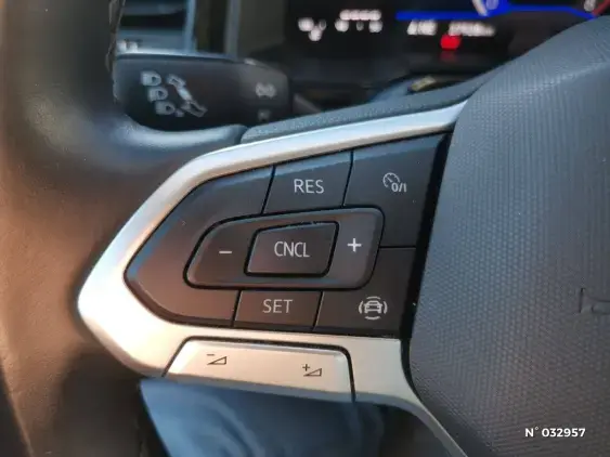 VOLKSWAGEN POLO V - voiture d'occasion - Photo 18