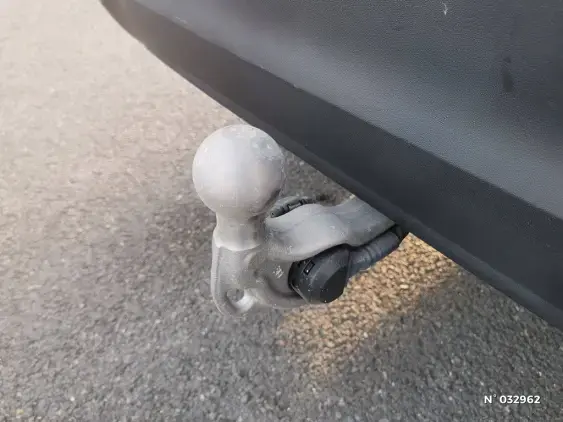 VOLKSWAGEN TIGUAN III - voiture d'occasion - Photo 9