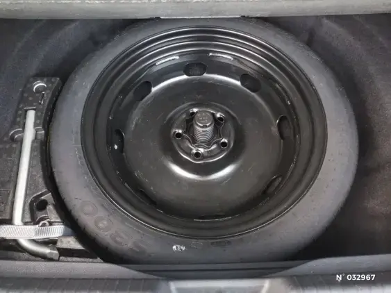 VOLKSWAGEN GOLF V - voiture d'occasion - Photo 2