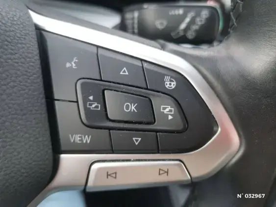 VOLKSWAGEN GOLF V - voiture d'occasion - Photo 22