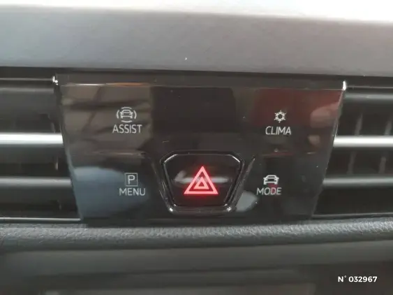 VOLKSWAGEN GOLF V - voiture d'occasion - Photo 26