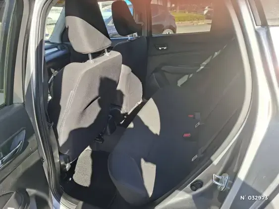 SUZUKI SWIFT III - voiture d'occasion - Photo 5