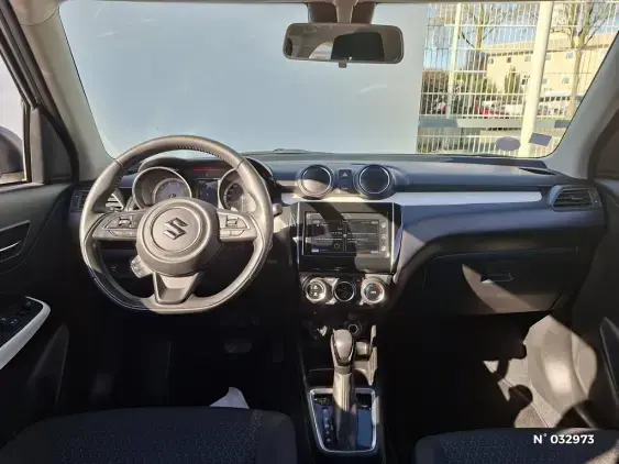 SUZUKI SWIFT III - voiture d'occasion - Photo 2