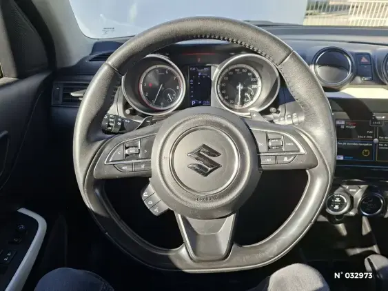 SUZUKI SWIFT III - voiture d'occasion - Photo 12