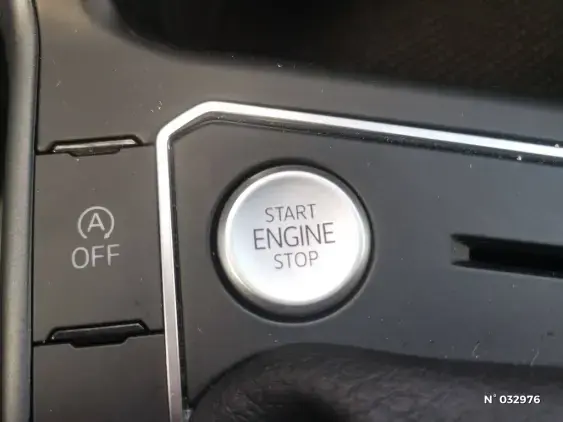 VOLKSWAGEN POLO V - voiture d'occasion - Photo 26