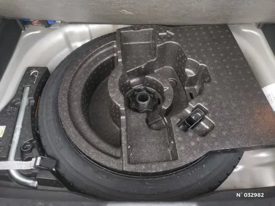 VOLKSWAGEN T-ROC CABRIOLET I - voiture d'occasion - Photo 2