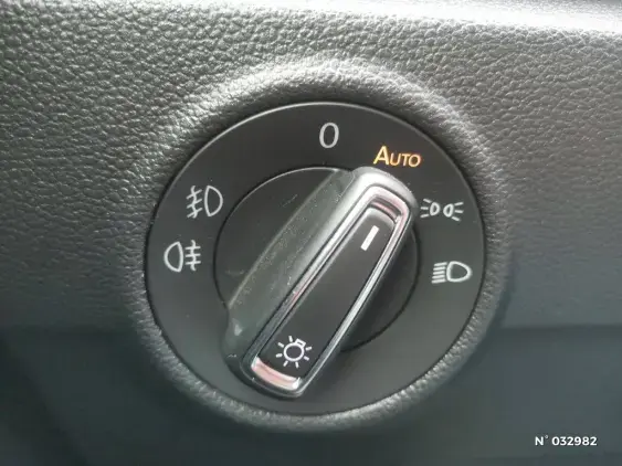 VOLKSWAGEN T-ROC CABRIOLET I - voiture d'occasion - Photo 7