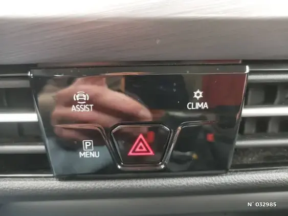 VOLKSWAGEN GOLF V - voiture d'occasion - Photo 26