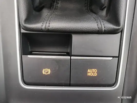 VOLKSWAGEN GOLF V - voiture d'occasion - Photo 30