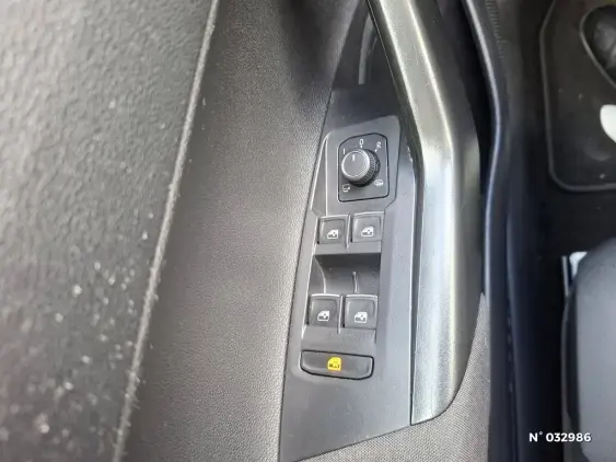 VOLKSWAGEN TAIGO - voiture d'occasion - Photo 18