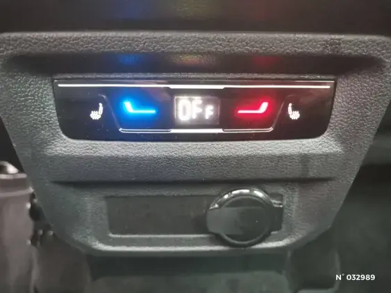 VOLKSWAGEN TIGUAN III - voiture d'occasion - Photo 9