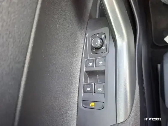 VOLKSWAGEN TAIGO - voiture d'occasion - Photo 18