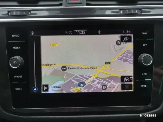 VOLKSWAGEN TIGUAN III - voiture d'occasion - Photo 22