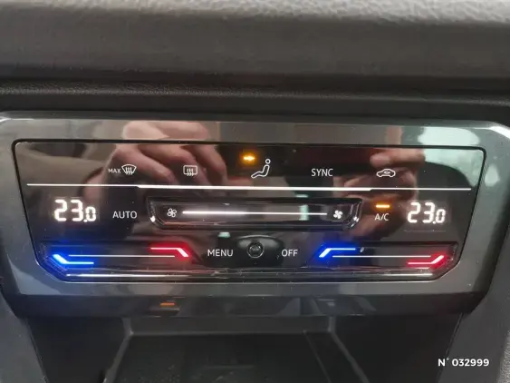 VOLKSWAGEN TIGUAN III - voiture d'occasion - Photo 24