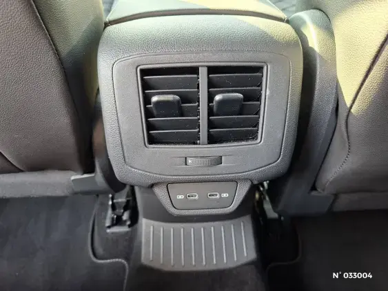 VOLKSWAGEN T-ROC II - voiture d'occasion - Photo 9