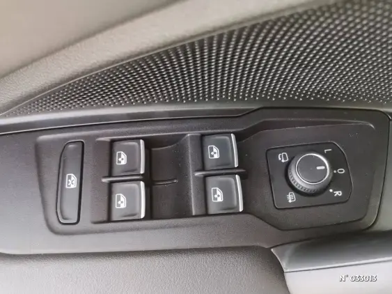 VOLKSWAGEN TIGUAN III - voiture d'occasion - Photo 15