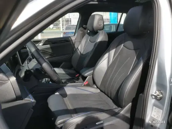 VOLKSWAGEN TIGUAN III - voiture d'occasion - Photo 17