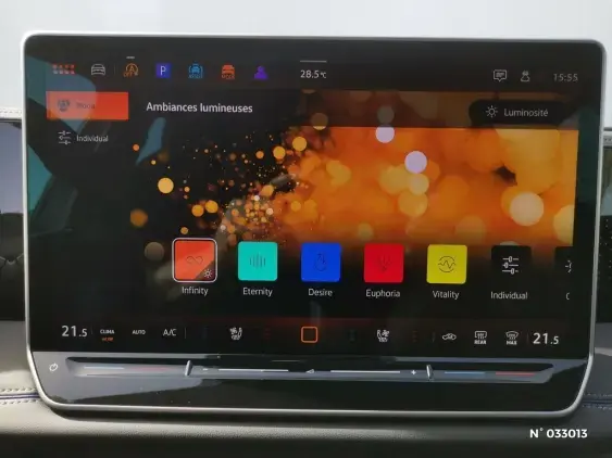 VOLKSWAGEN TIGUAN III - voiture d'occasion - Photo 32