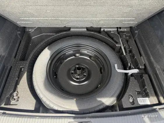 VOLKSWAGEN TIGUAN III - voiture d'occasion - Photo 30