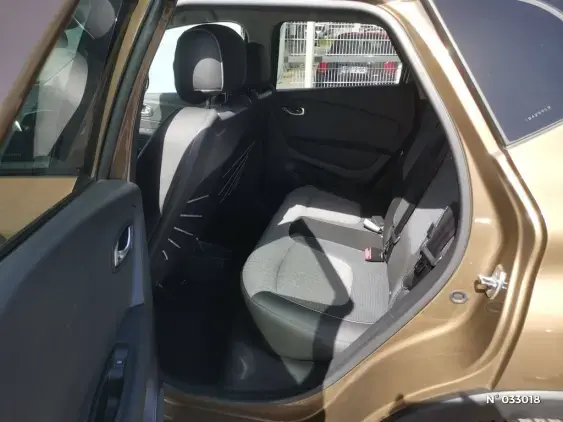 RENAULT CAPTUR II - voiture d'occasion - Photo 8