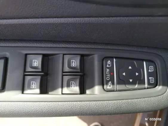 RENAULT CAPTUR II - voiture d'occasion - Photo 12