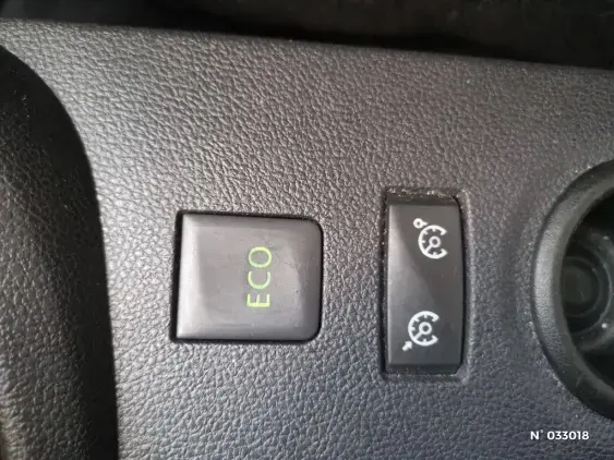 RENAULT CAPTUR II - voiture d'occasion - Photo 24